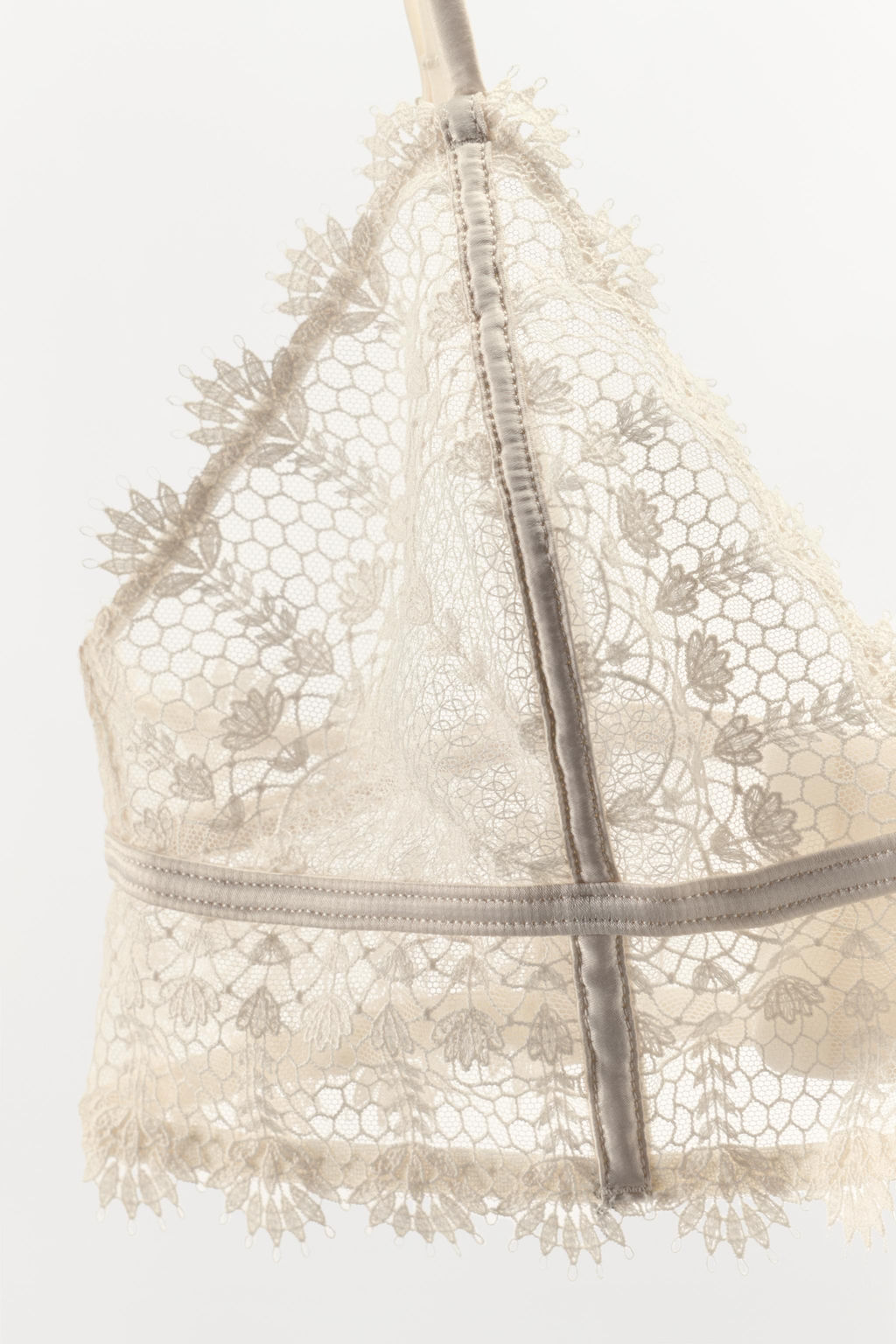 GUIPURE TRIANGLE BRALETTE - Zara фото 7