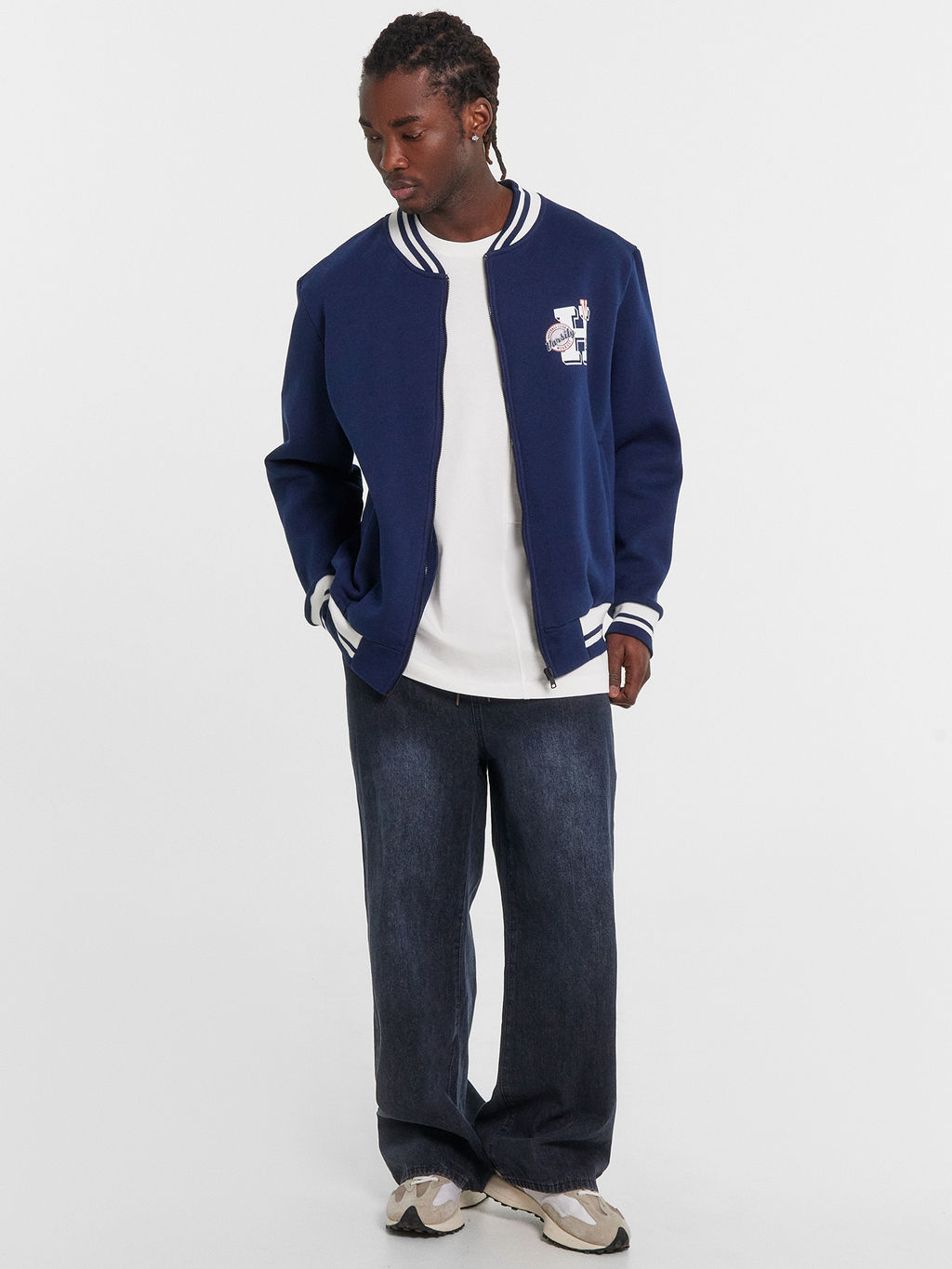 Толстовка мужская синяя с нашивкой на груди ночное море +печать 121187/1