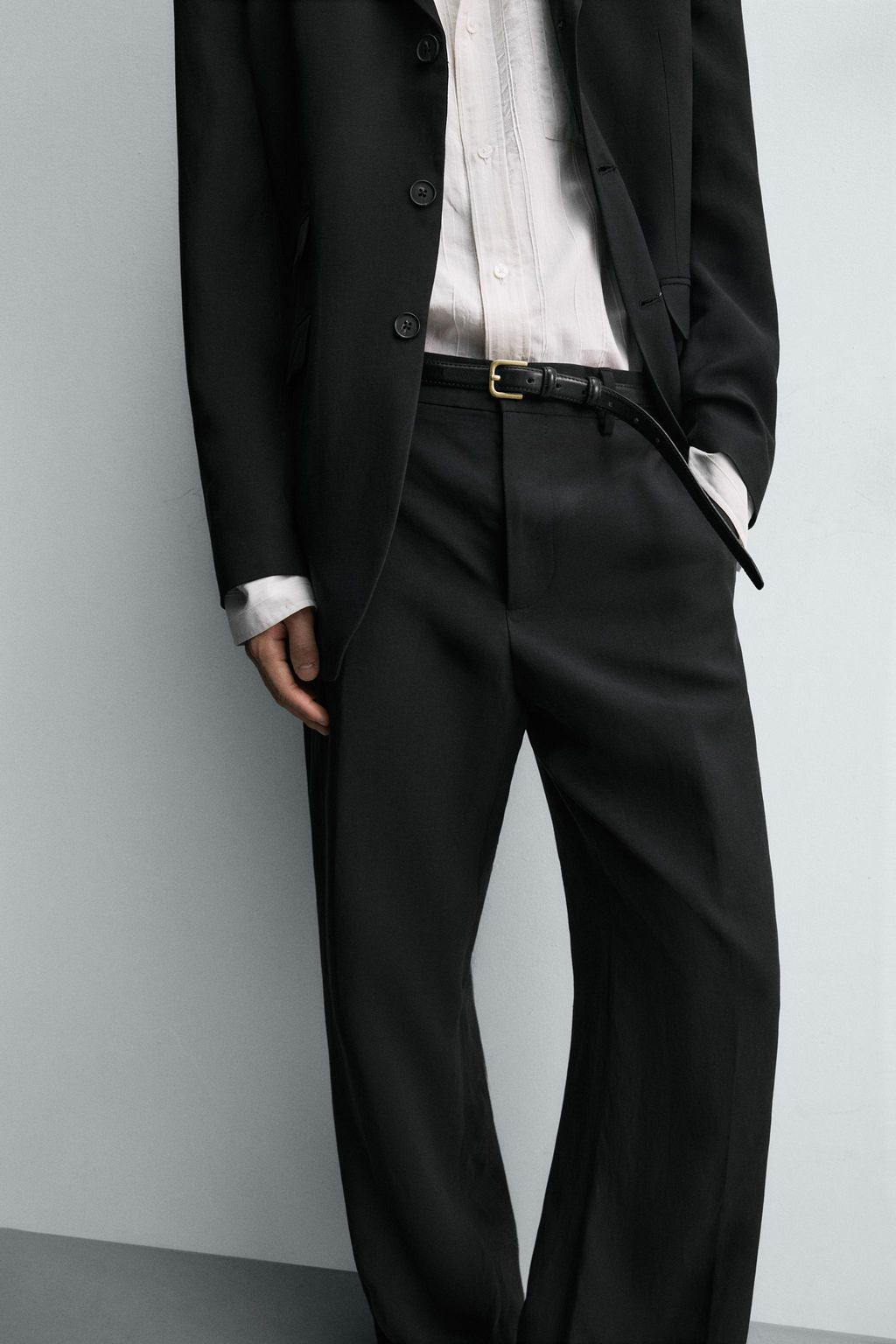 PANTAL?N TRAJE RELAXED FIT VISCOSA - LINO / Negro