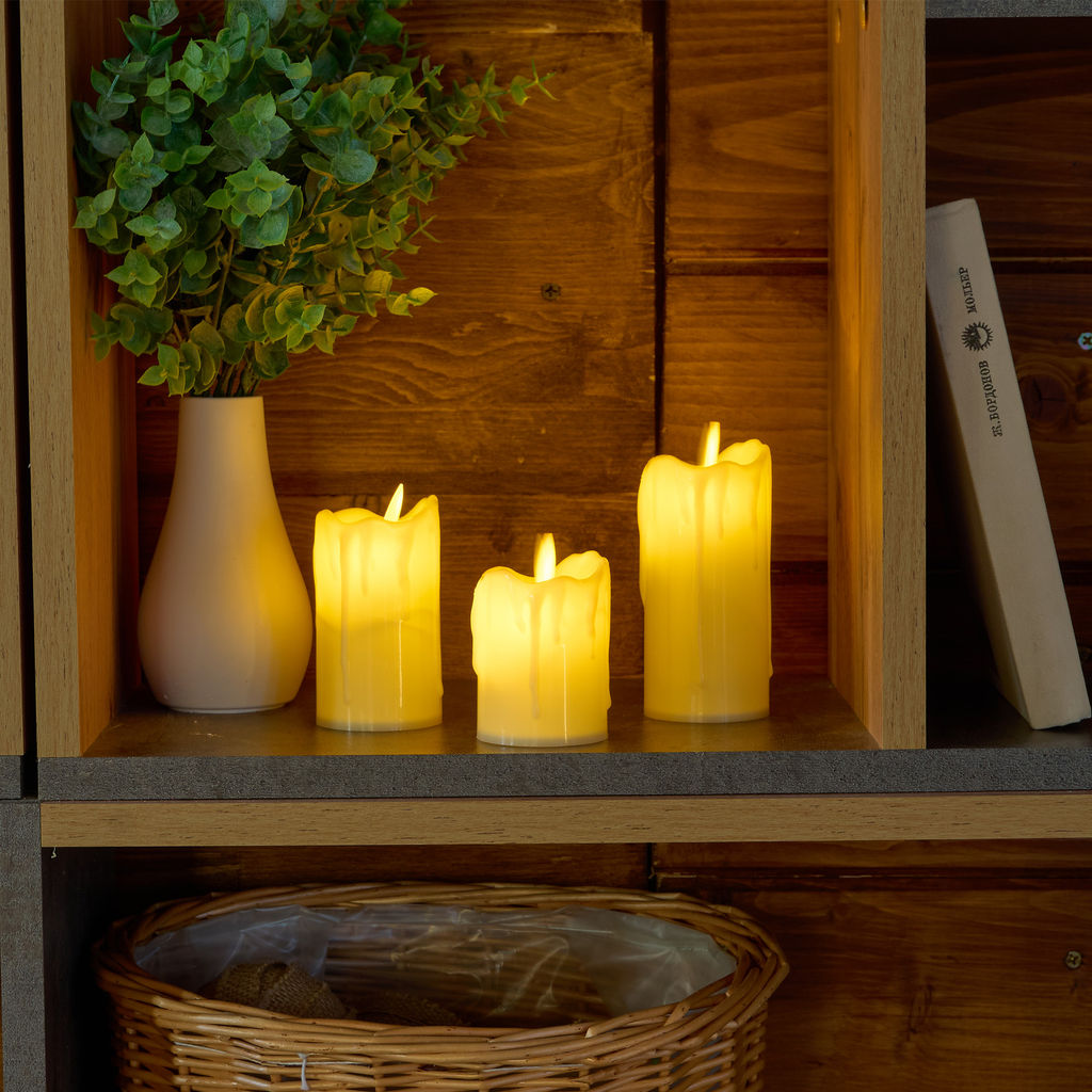 ULD-F063 WW CANDLE SET3 Фигура светодиодная Свеча на батарейках LR44 (в/к), в составе набора из 3 штук. 1 светодиод. Теплый белый свет. TM Uniel