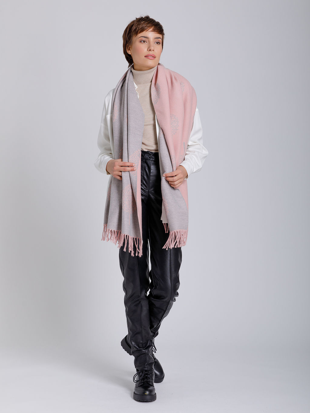 В составе шерсть! Палантин - Tantino фото 6