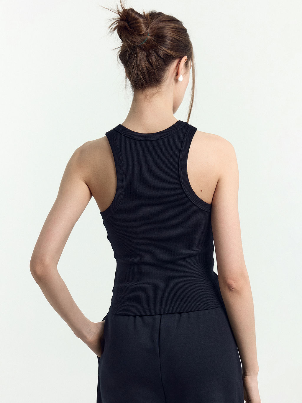 Топ женский в черном цвете черный 112939 - Mark formelle фото 4