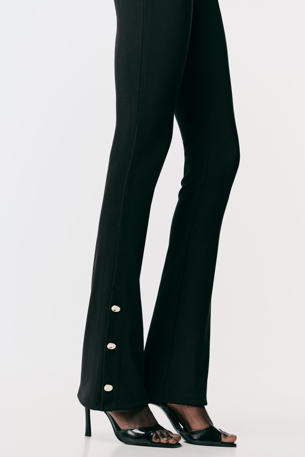 FLARE LEGGINGS WITH BUTTON HEMS - Zara фото 2