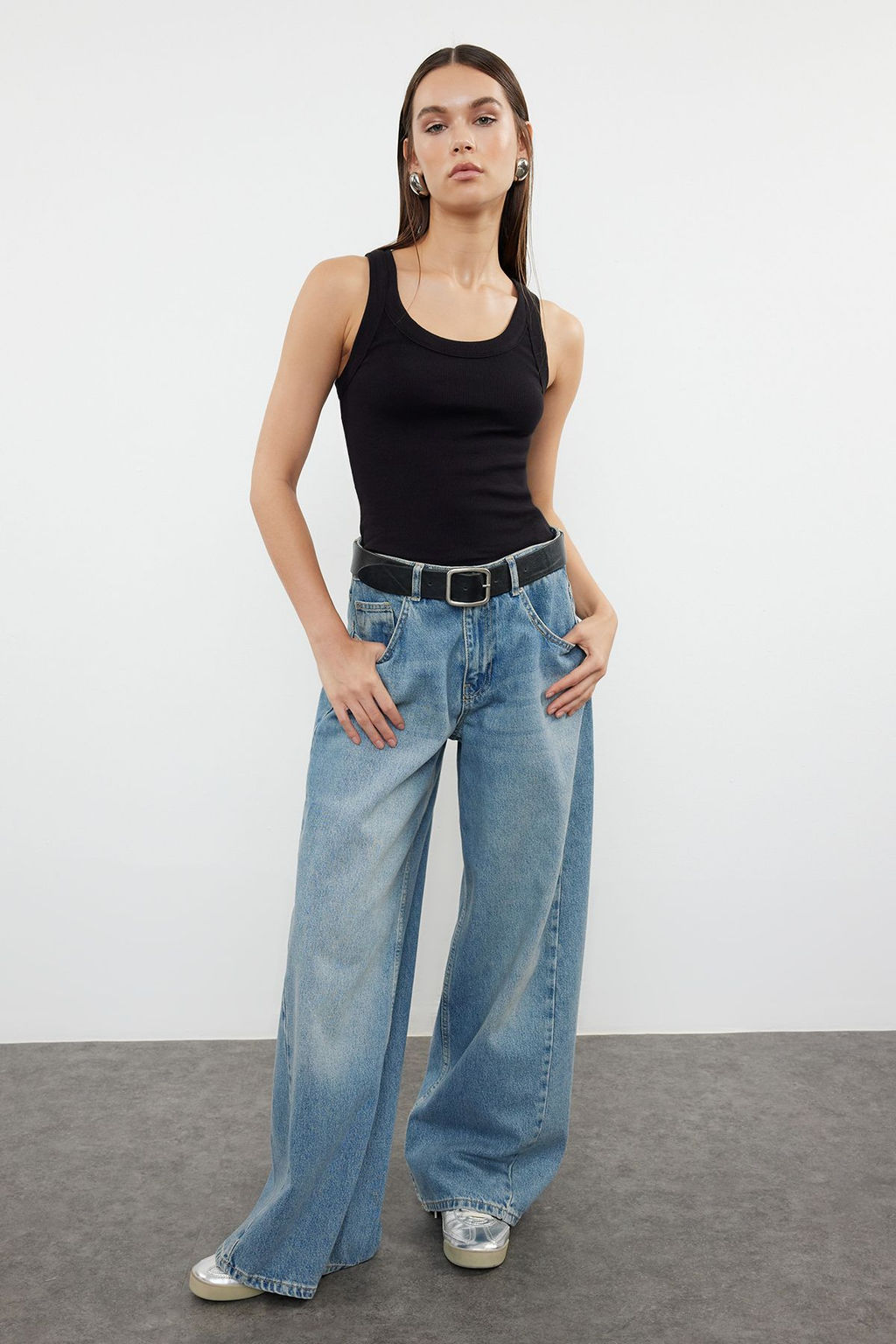 Siyah Havuz Yaka Regular Boy Fitilli Esnek Vucuda Oturan Orme Atlet TWOSS24AL00060