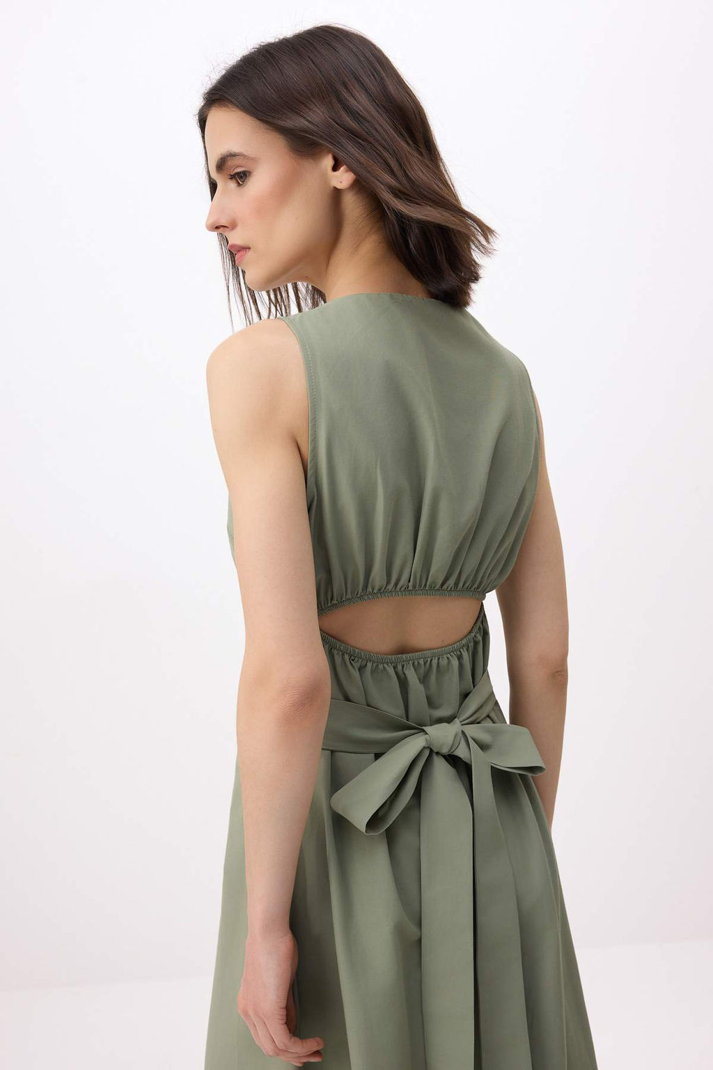 Haki Duz Bel Cut Out Detayl? Midi Dokuma Elbise TWOSS26EL00193 - Trendyolmilla фото 4