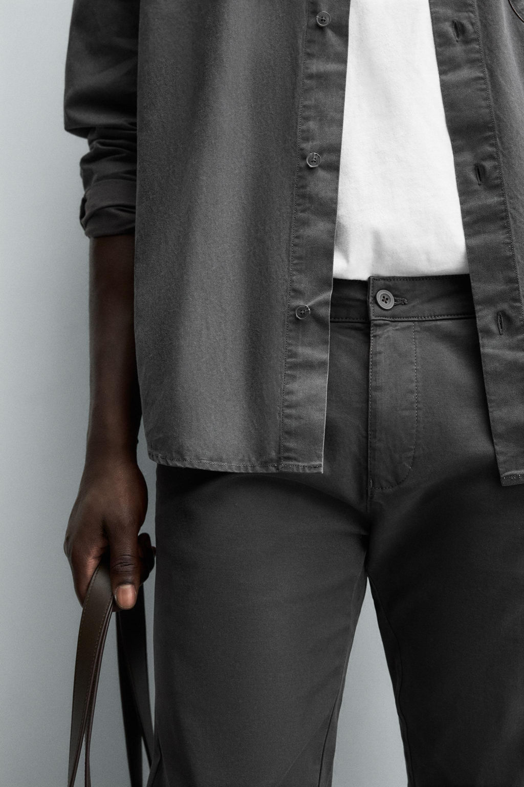 SKINNY FIT CHINO TROUSERS - Zara фото 4