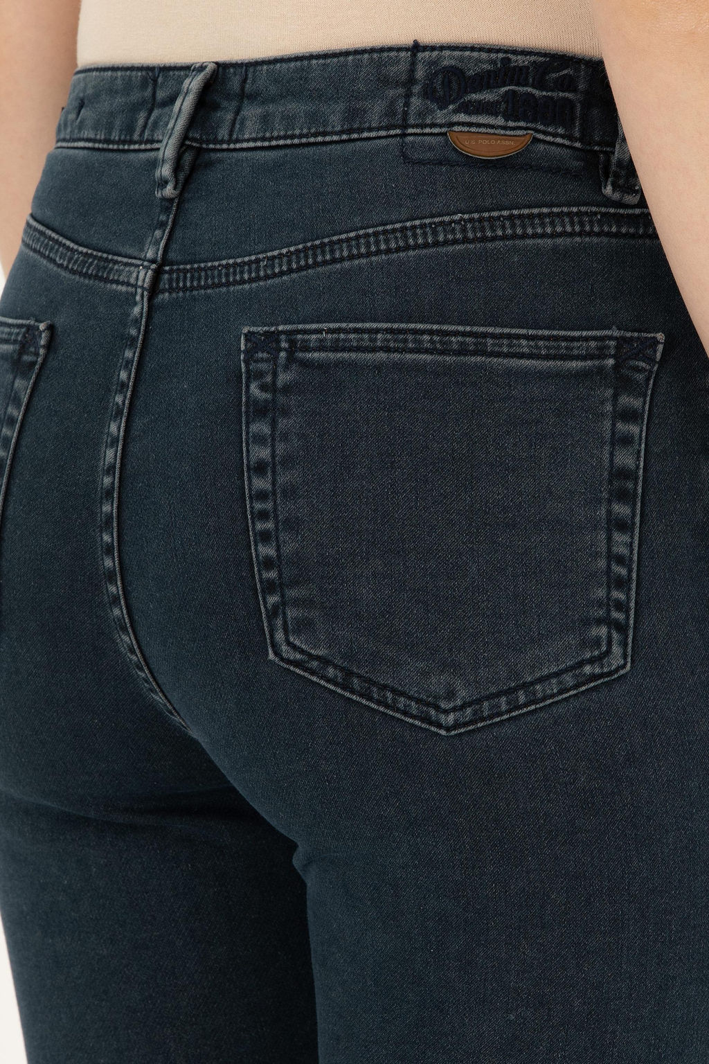 Женские коричневые джинсовые брюки Неожиданная скидка в корзине - U.s. polo assn фото 6