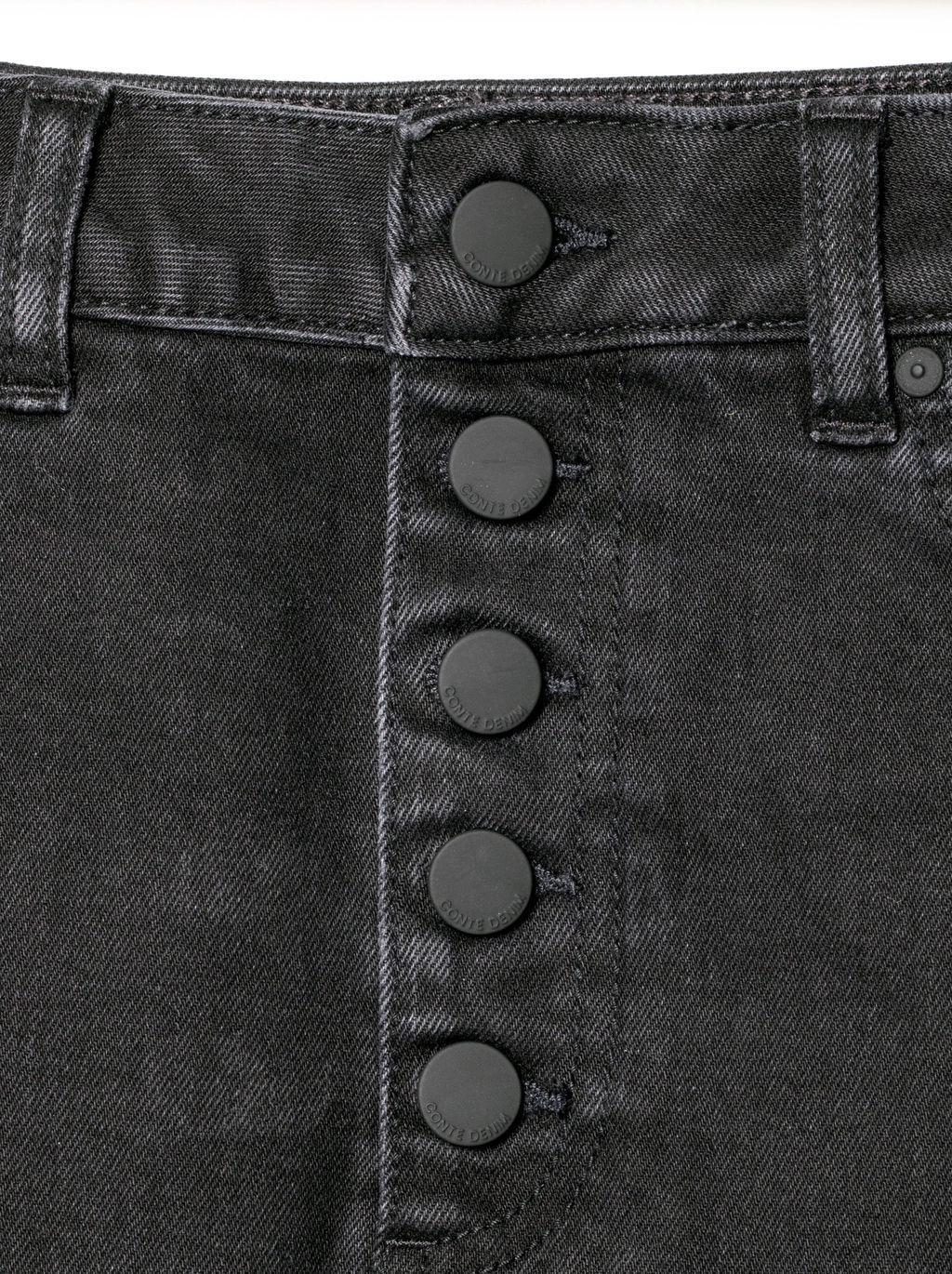 CONTE Джинсовая юбка А-силуэта на пуговицах CON-304 washed black
