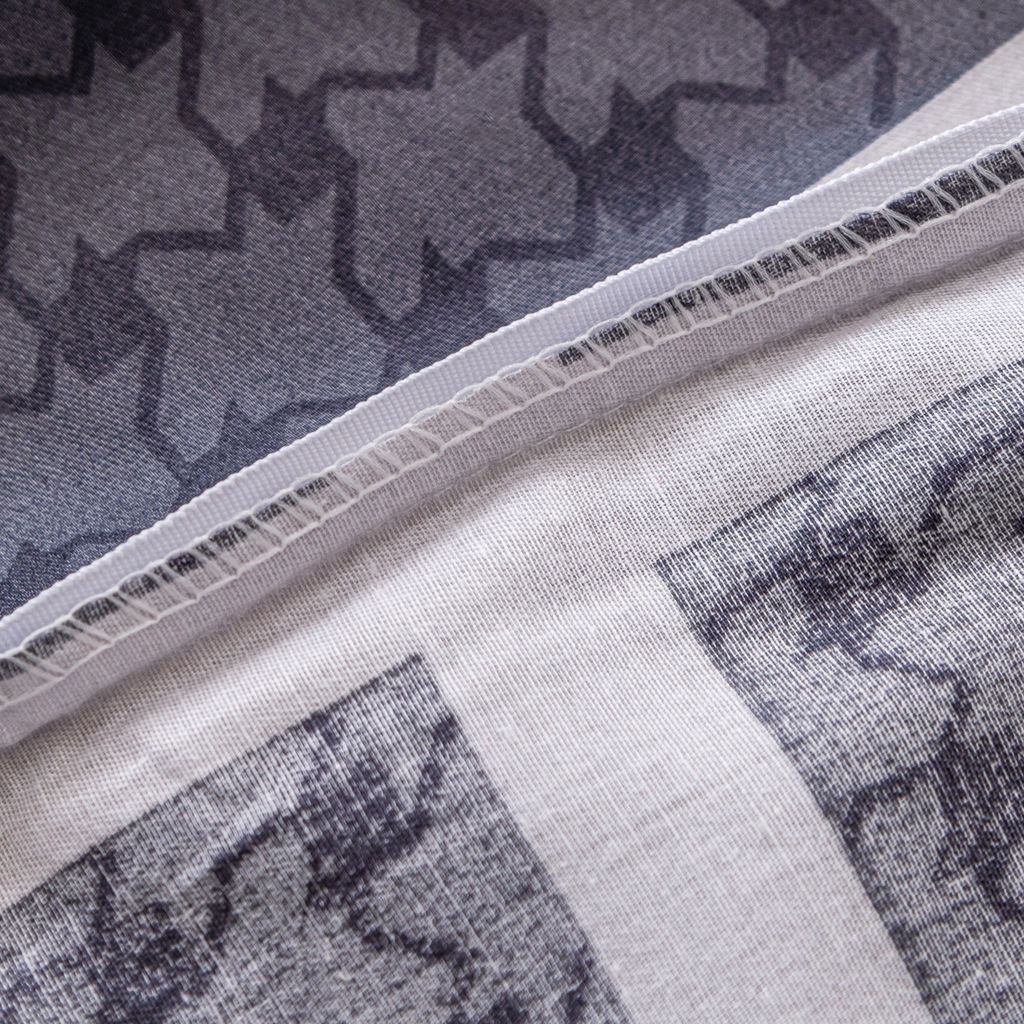 Комплект постельного белья Люкс Сатин 100% хлопок на резинке AR362 160*200*25 2 спальный 50-70 2 шт