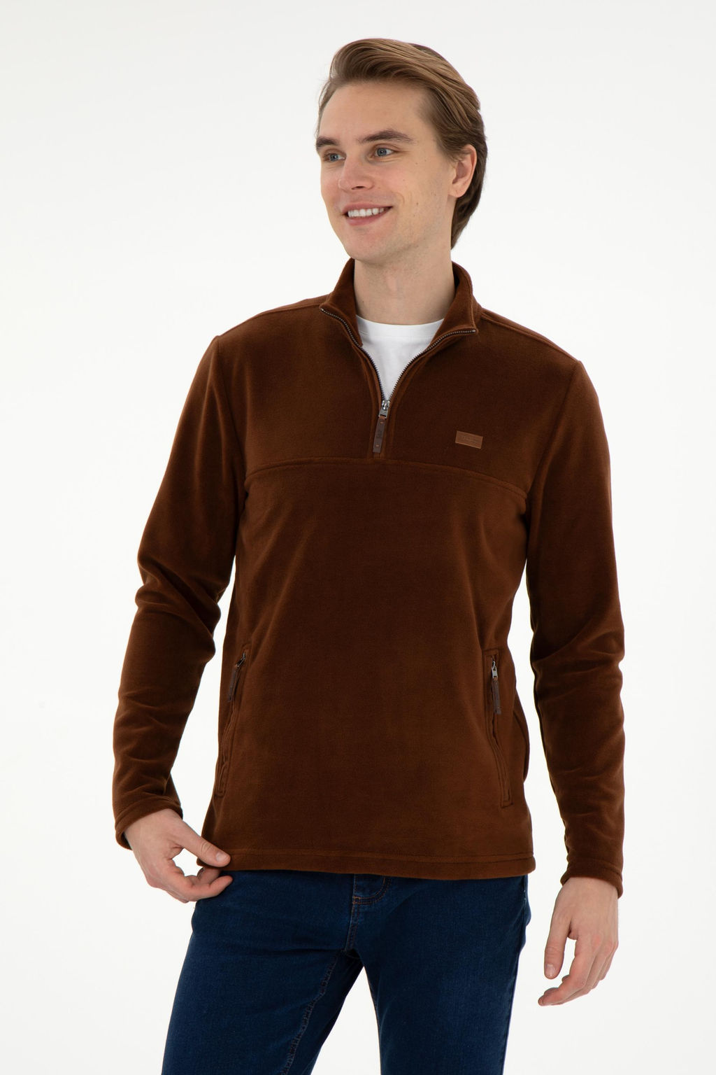 Мужской коричневый свитшот Неожиданная скидка в корзине