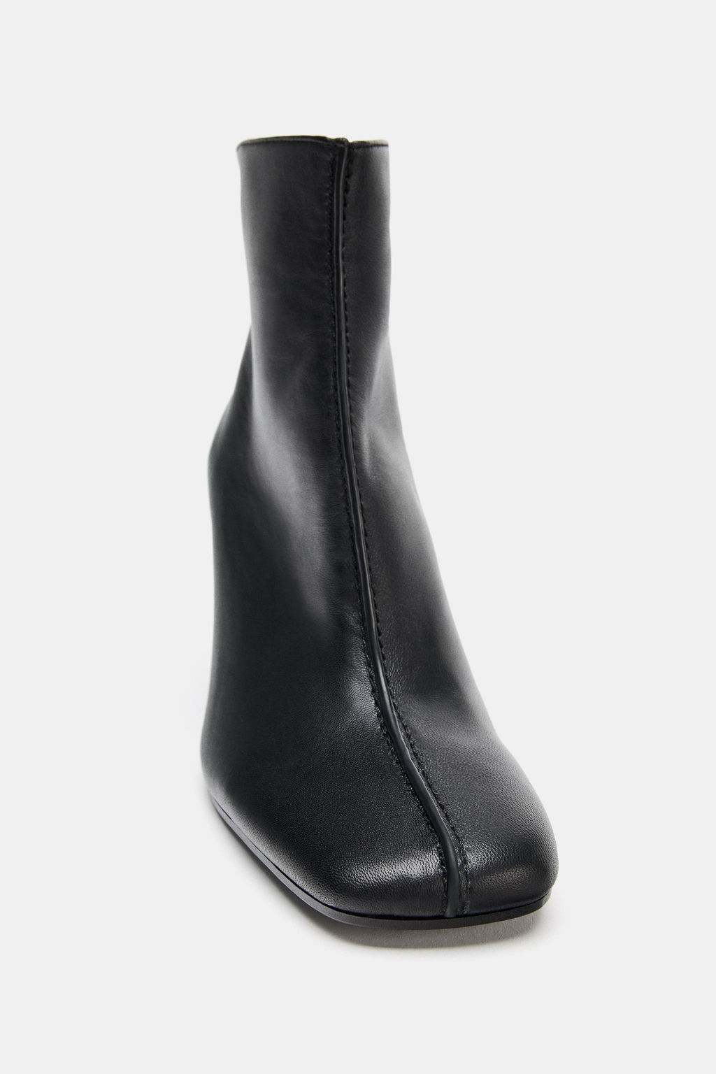 LIMITED EDITION LEATHER HEELED ANKLE BOOTS - Zara фото 8