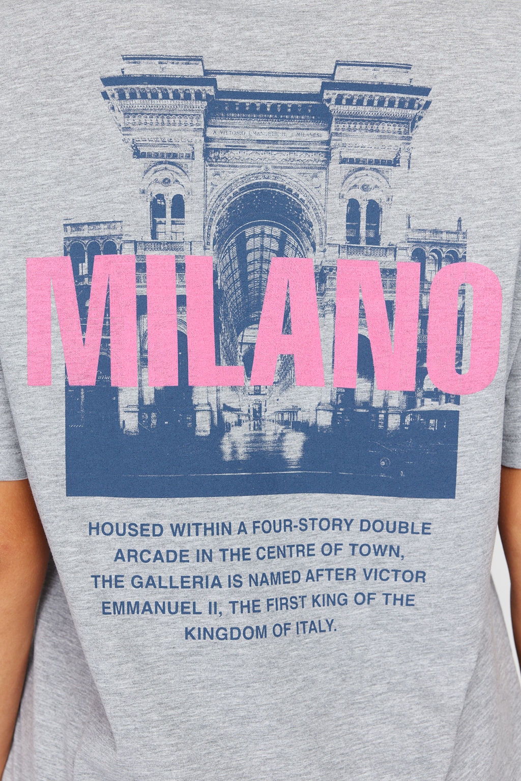 TRENDYOLMILLA Beyaz %100 Pamuk Bask?l? Oversize/Genis Kal?p Bisiklet Yaka Orme T-Shirt TWOSS24TS00066 фото 5