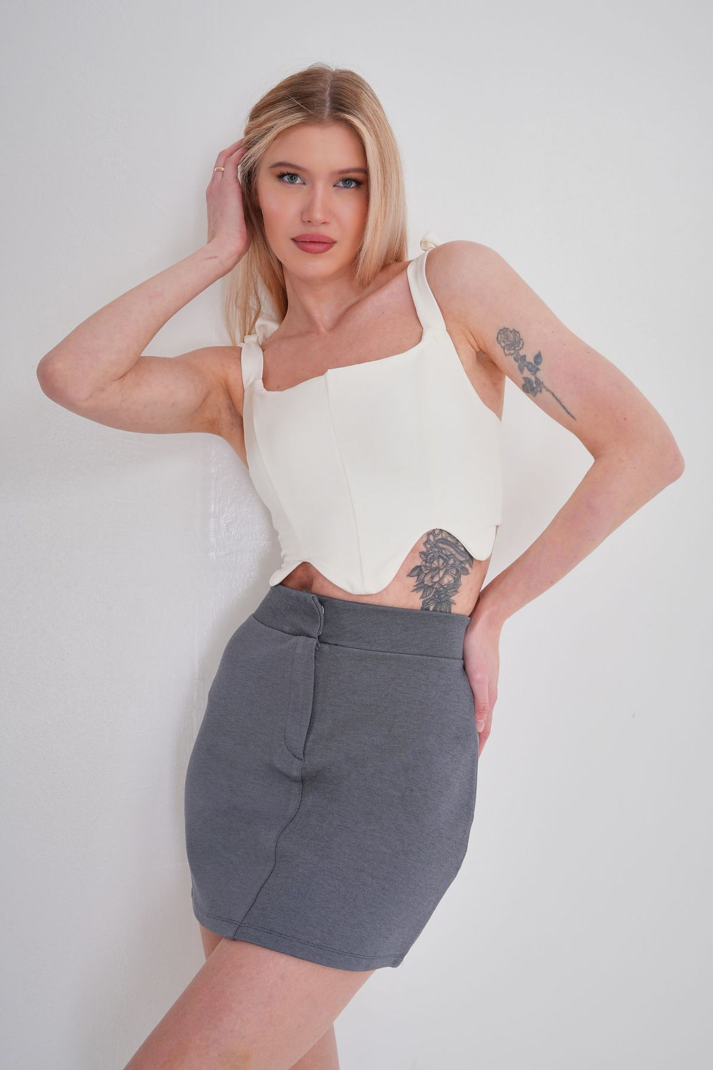 TRENDYOLMILLA Siyah Interlok Yuksek Bel Fermuarl? Mini Orme Etek TWOAW24ET00195 фото 5