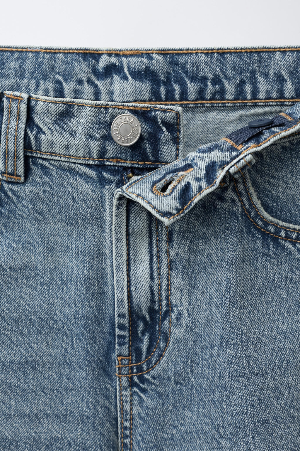 BALLOON JEANS WITH BELT LOOP - Zara фото 3