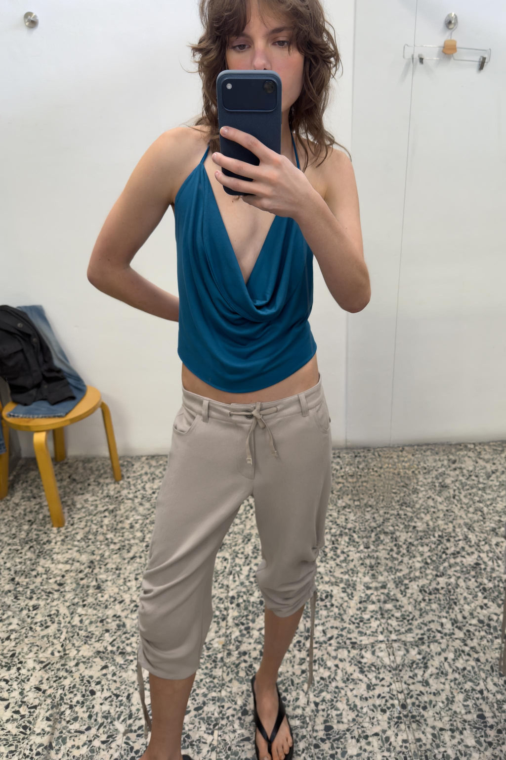 PANTAL?N CAPRI FRUNCES / Gris claro - Zara фото 9