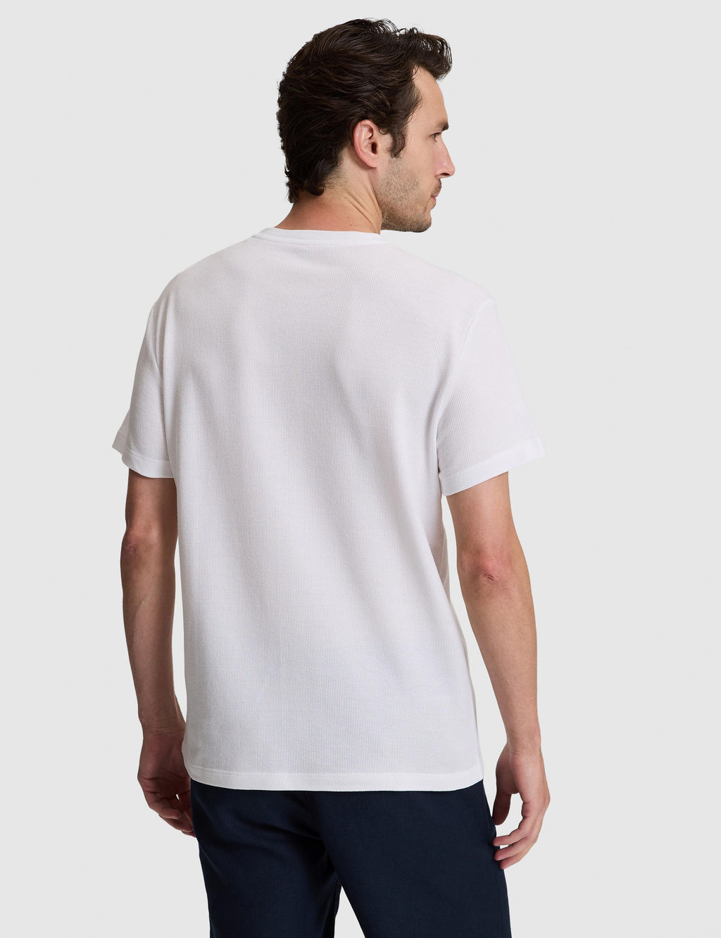 Beyaz Slim Fit Saf Pamuk _nce Fitilli Bisiklet Yaka T-shirt