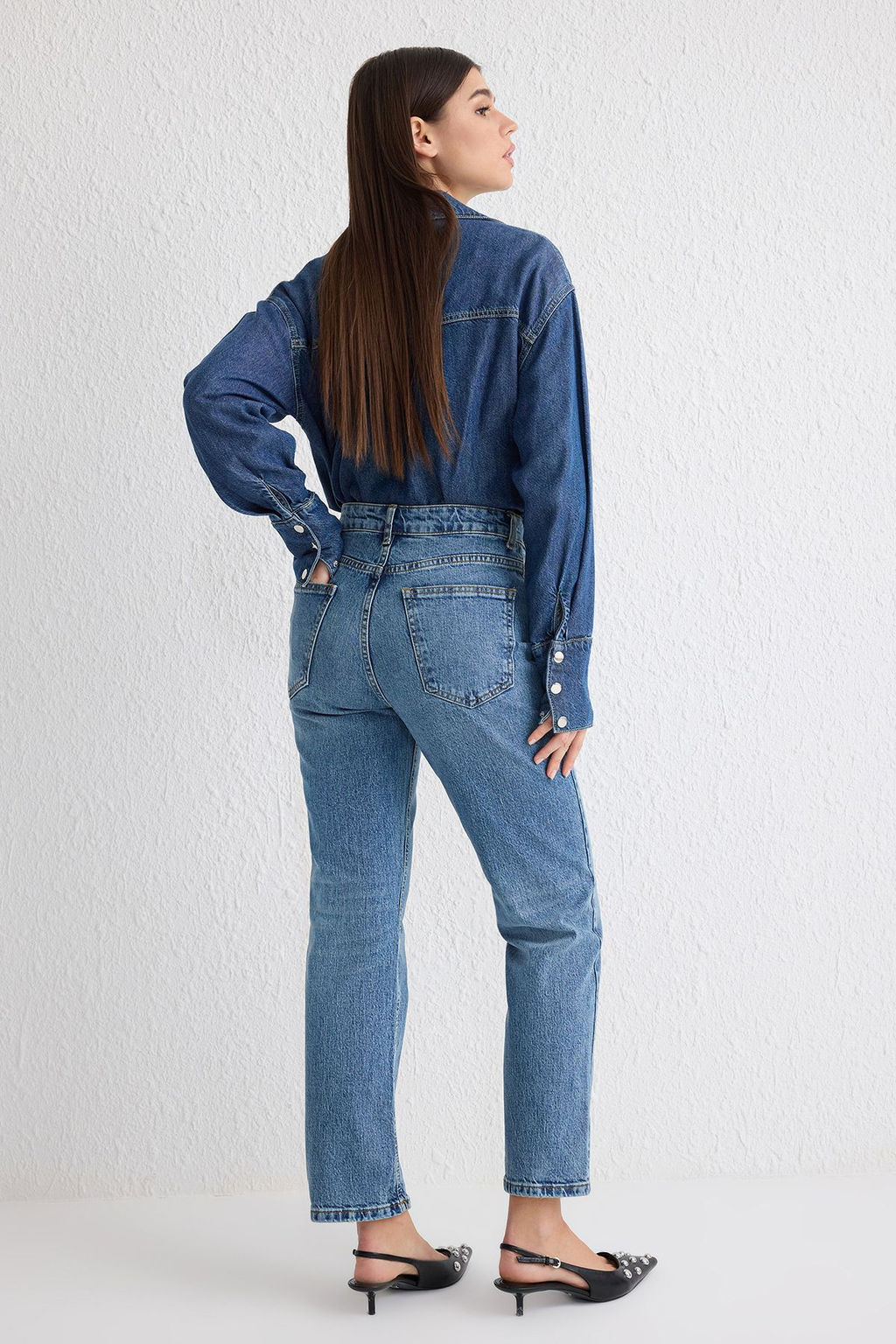 Mavi Yuksek Bel Duz Kesim Orta Esnek Straight Jeans TWOSS25JE00099