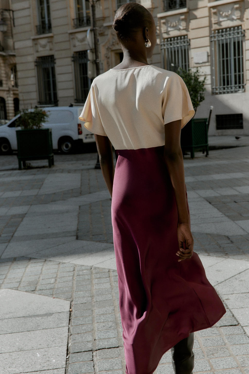 SATIN MIDI DRESS WITH LACE TRIM - Zara фото 3