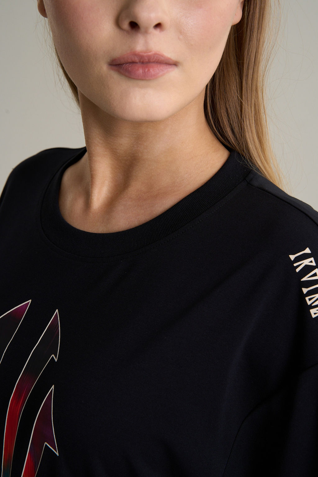 Футболка Черный