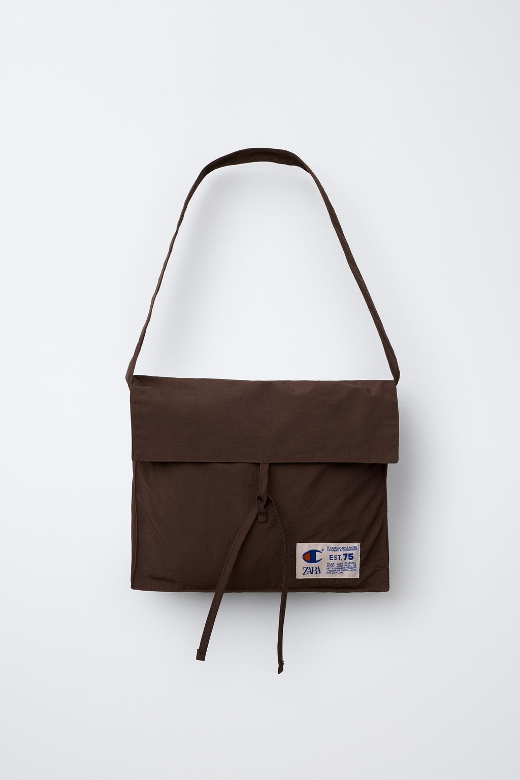 NYLON JACKET WITH CHAMPION ® X ZARA BAG  фото 7