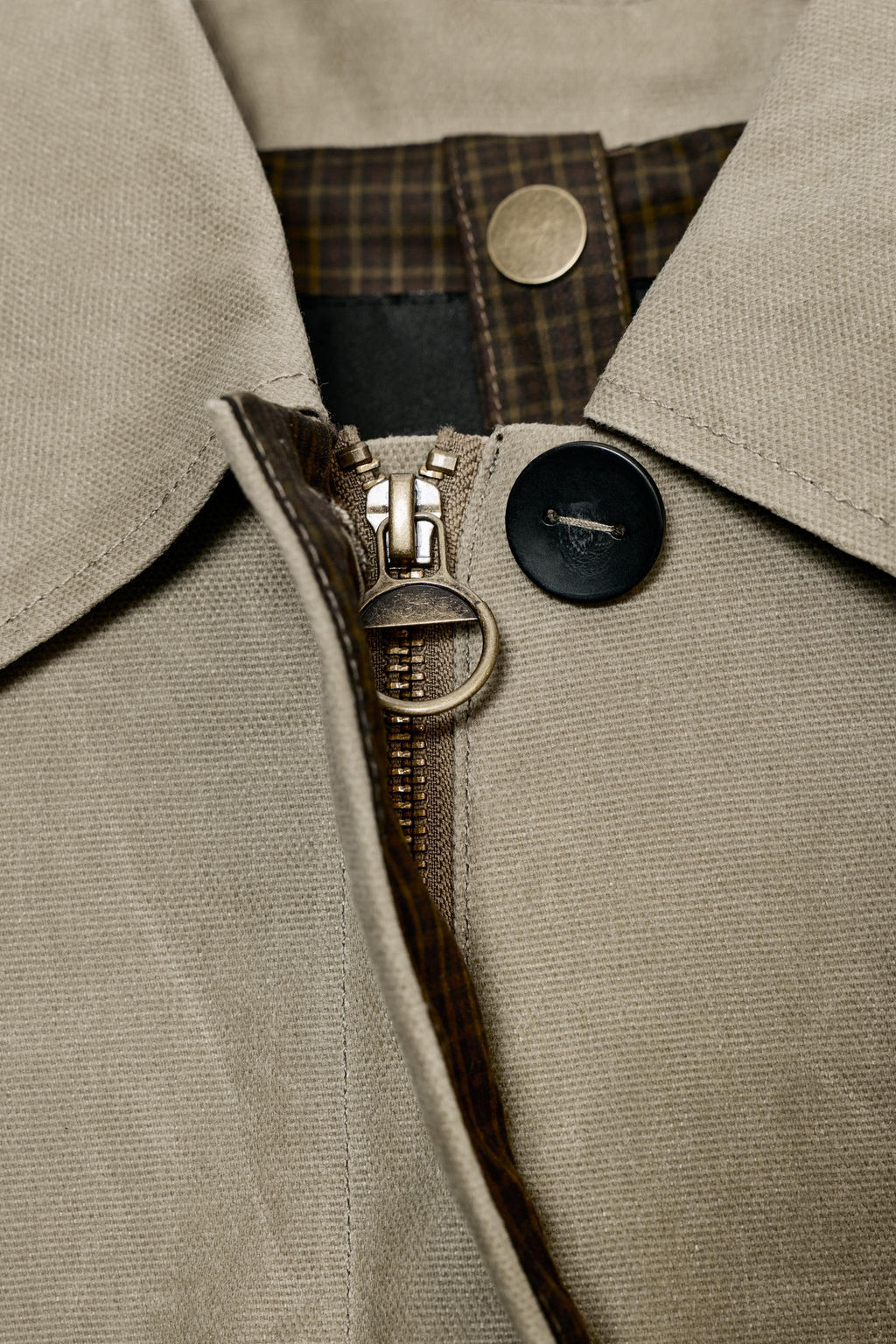 ZW COLLECTION LIMITED EDITION WAXED TRENCH COAT - Zara фото 6