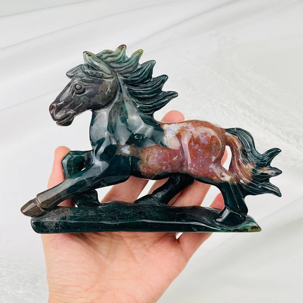 Статуэтка резная "Жеребец" из океанической Яшмы