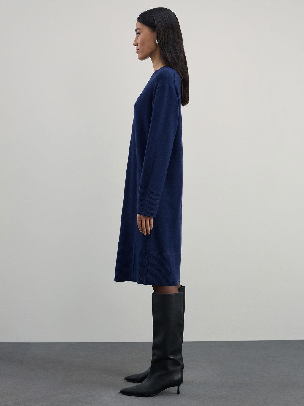 Вязаное платье со швом из вискозы / Zarina  фото 4