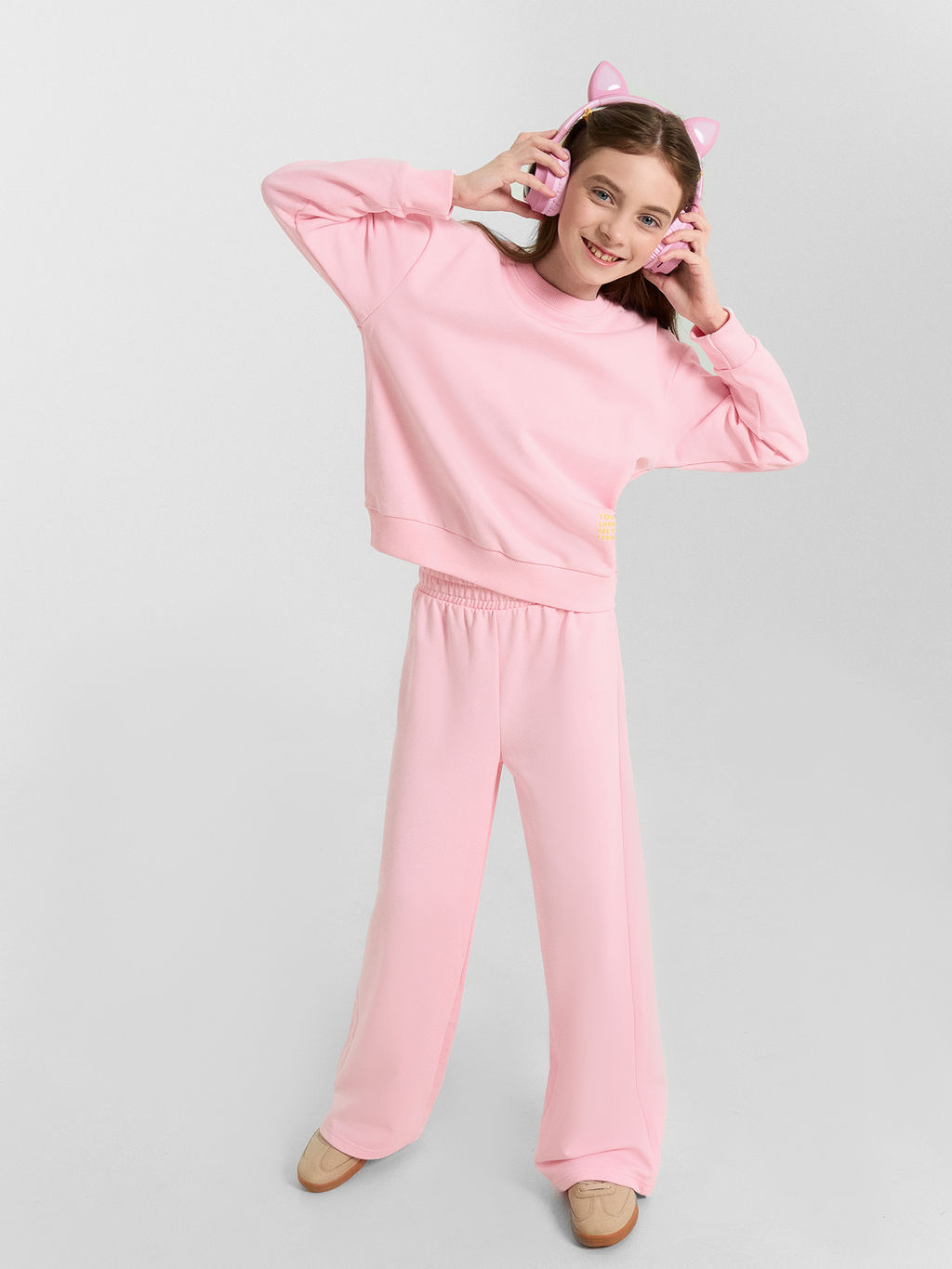 КОМПЛЕКТ ДЛЯ ДЕВОЧЕК (СВИТШОТ, БРЮКИ)