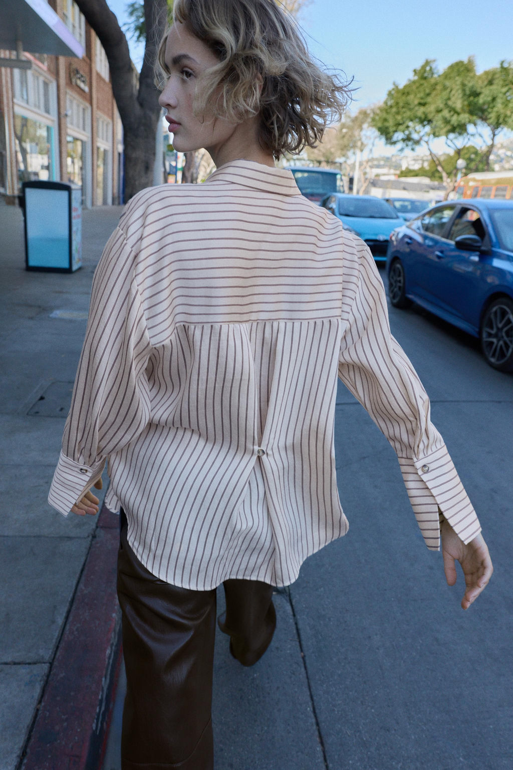 STRIPED SHIRT WITH WIDE CUFFS - Zara фото 13