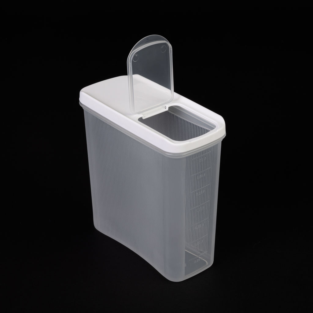 Цена за 2 шт. Емкость для сыпучих продуктов "Лайн" 2л (белый) М9005