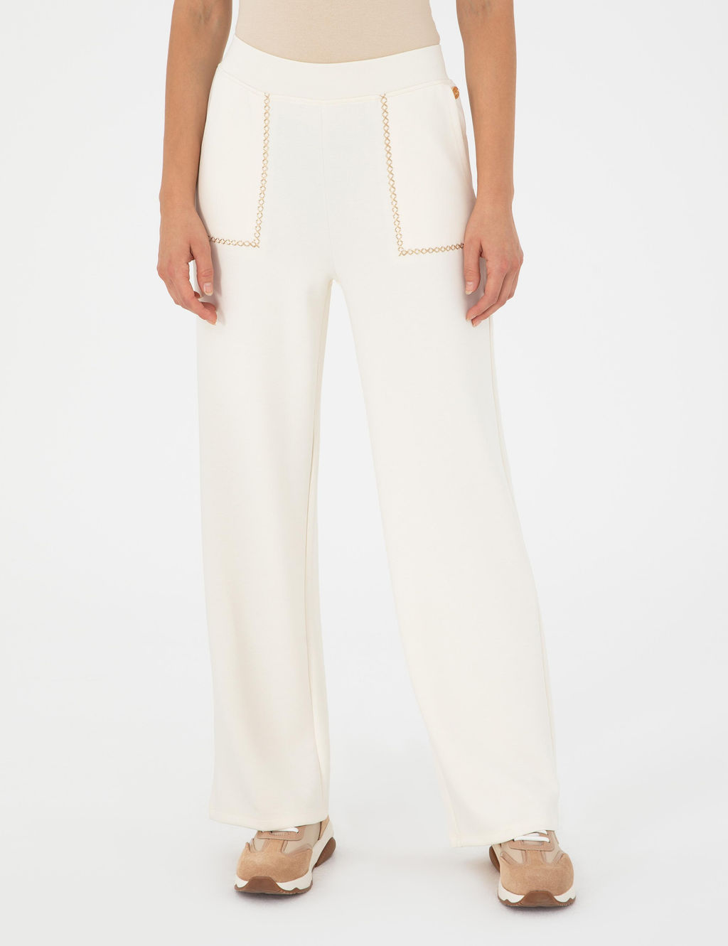 Ekru Loose Fit E_ofman Alt_