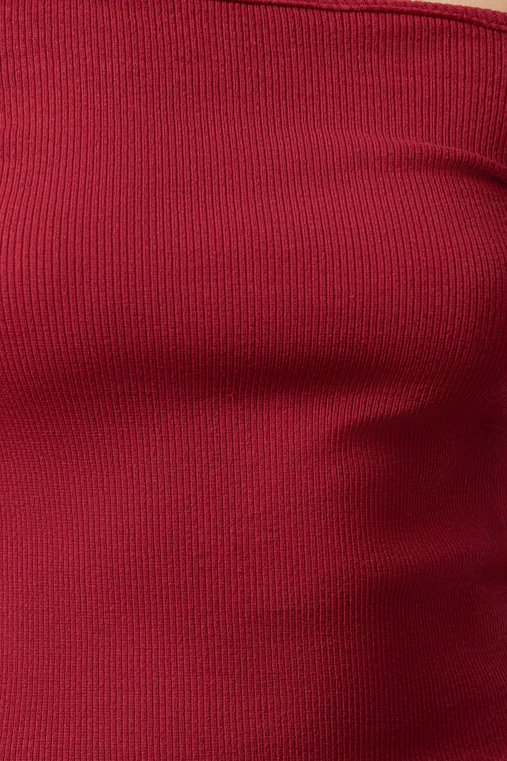 Trendyolmilla Kahverengi Carmen Yaka Choker Detayl? Fitted/Vucuda Oturan Crop Fitilli Orme Bluz TWOAW22BZ0531