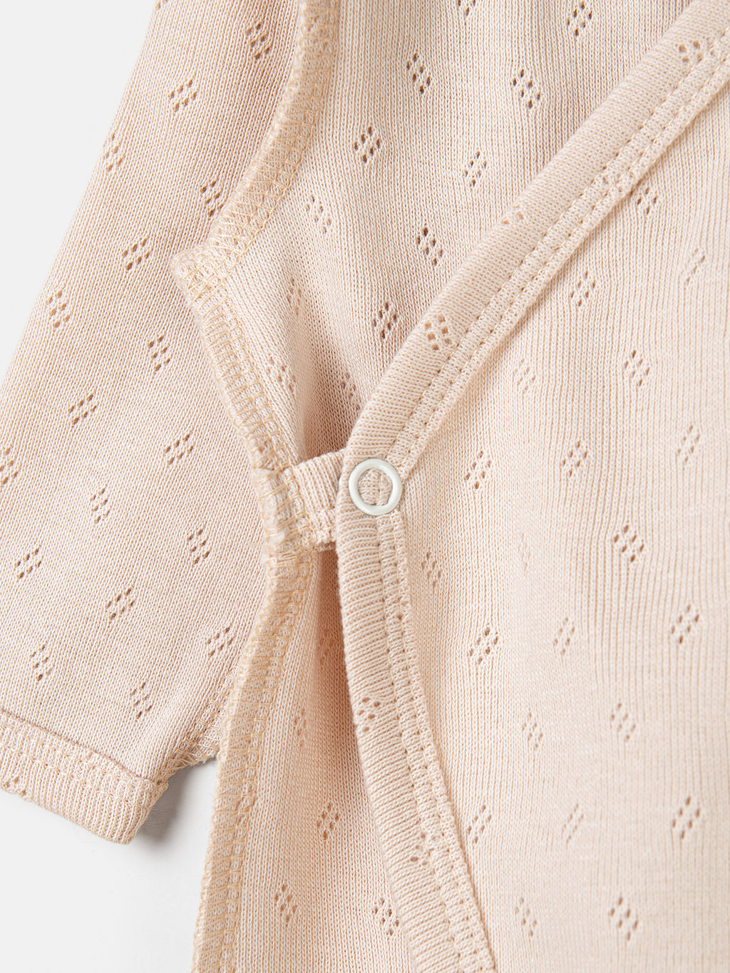 Слип на кнопках "Нюд" из ажурного хлопка 0+