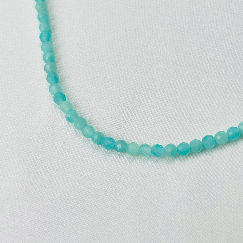 Бусы-чокер из камня Амазонит