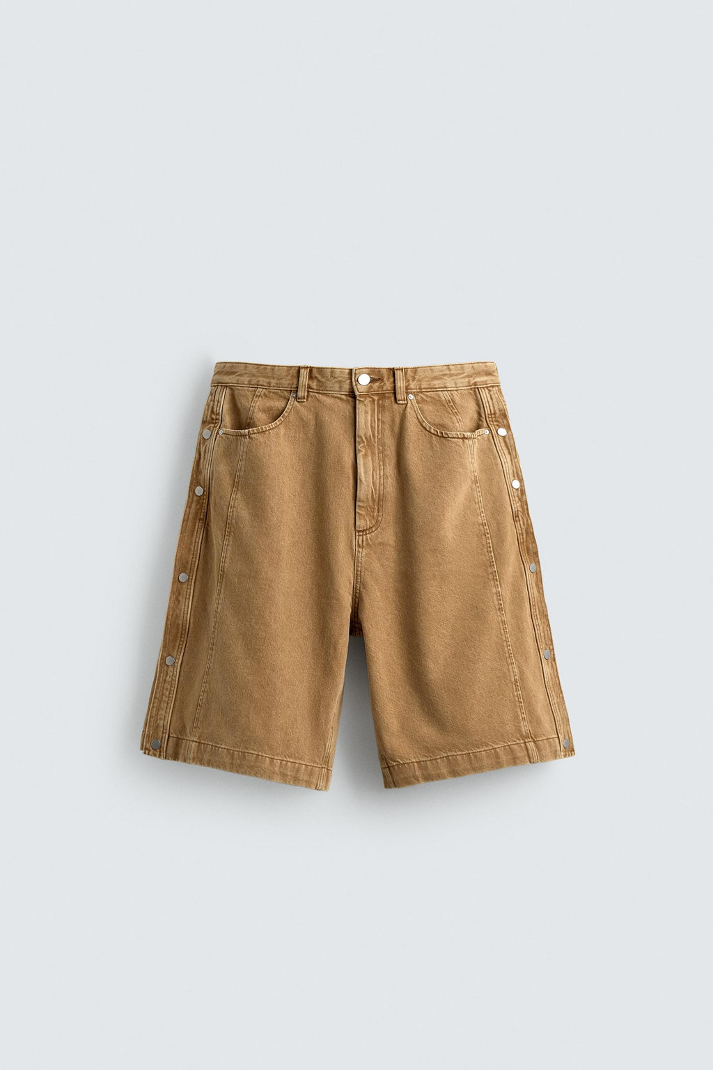 BERMUDA BAGGY FIT BOTONES / tostado
