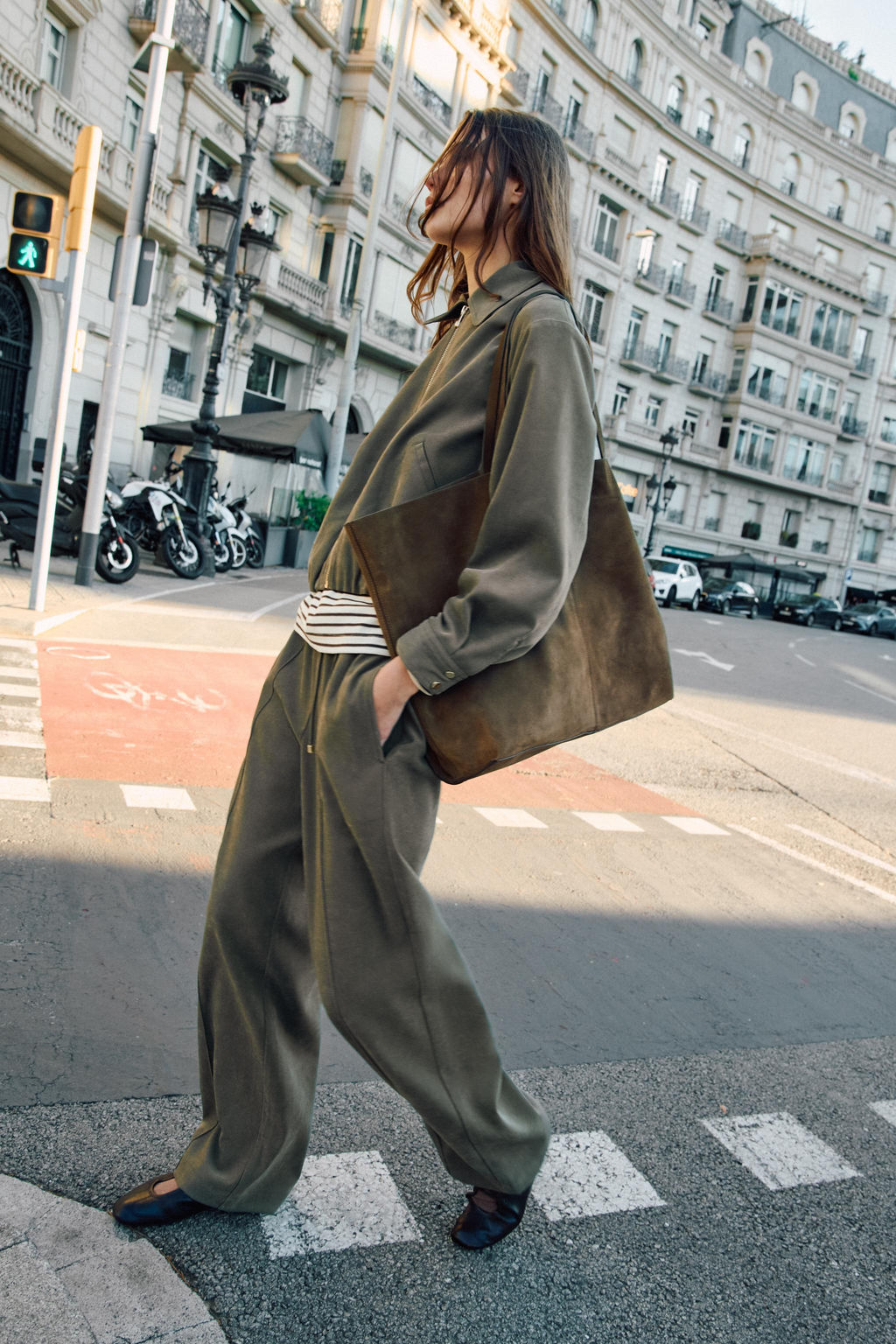 PANTAL?N ANCHO CINTURA EL?STICA / Khaki - Zara фото 3