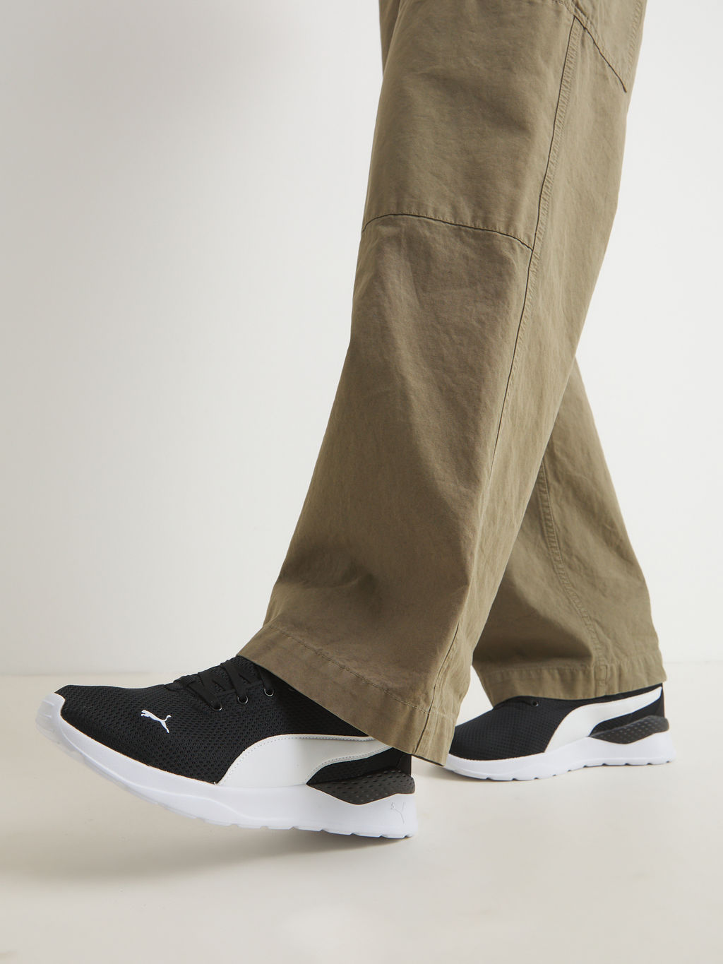 Кроссовки PUMA Anzarun Lite
