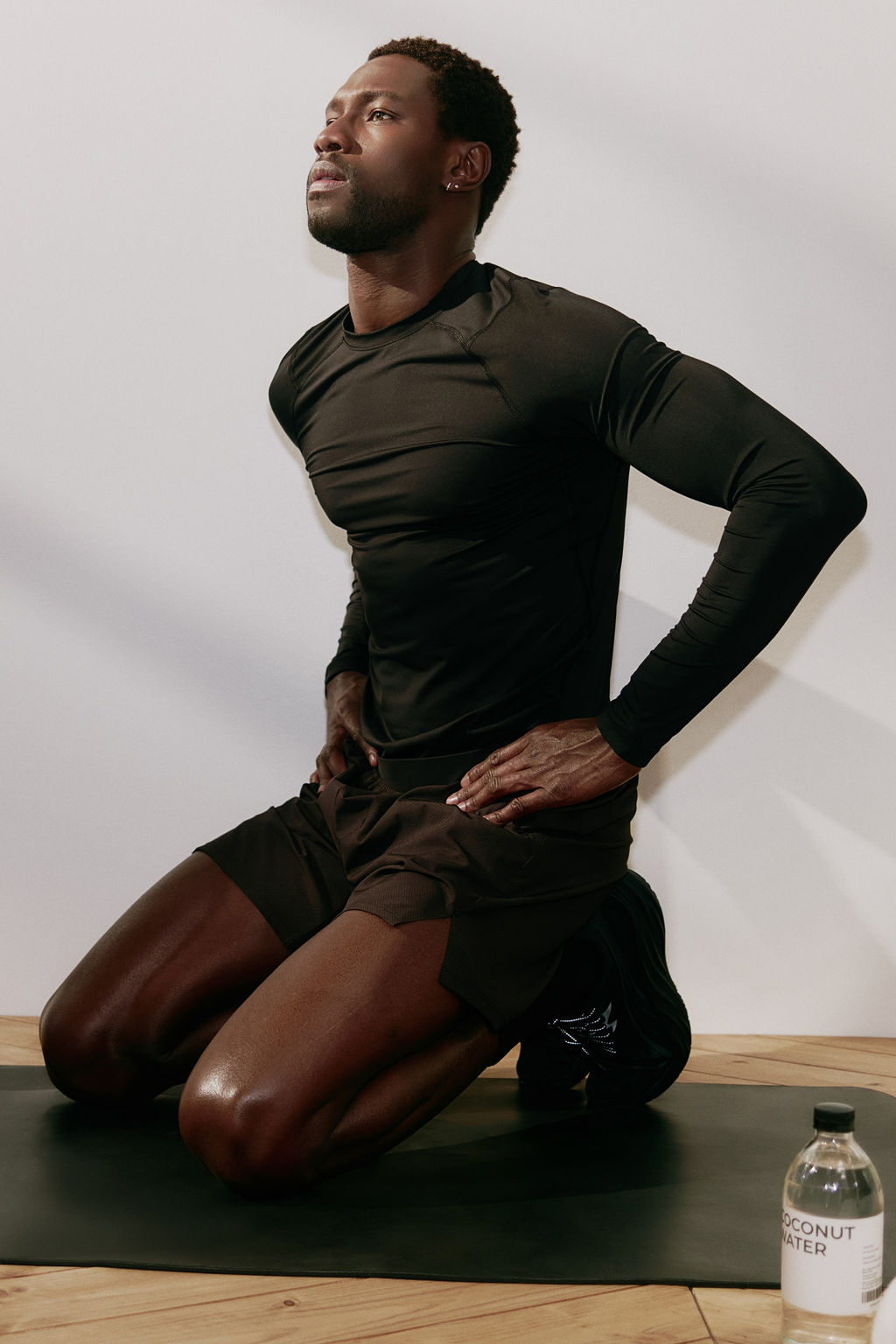 Pantal?n corto a media pierna con DryMove - H&m фото 11