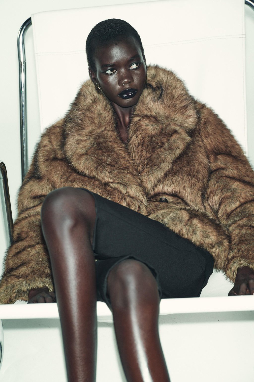 SHORT FAUX FUR COAT - Zara фото 6