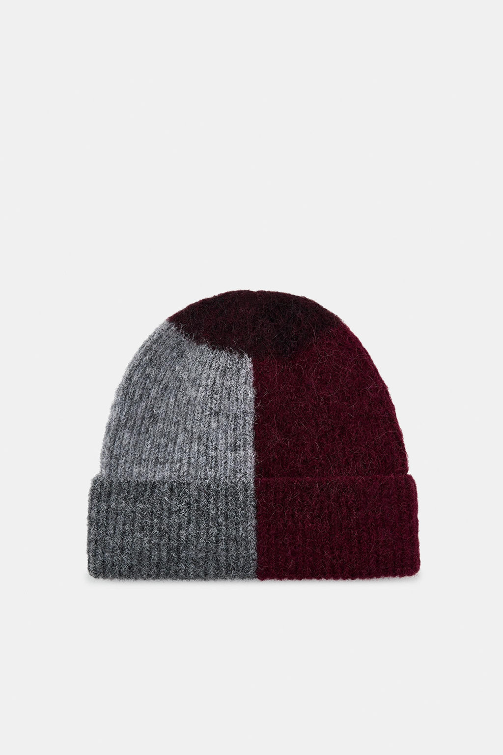 GORRO BEANIE PUNTO ESTAMPADO / Burgundy