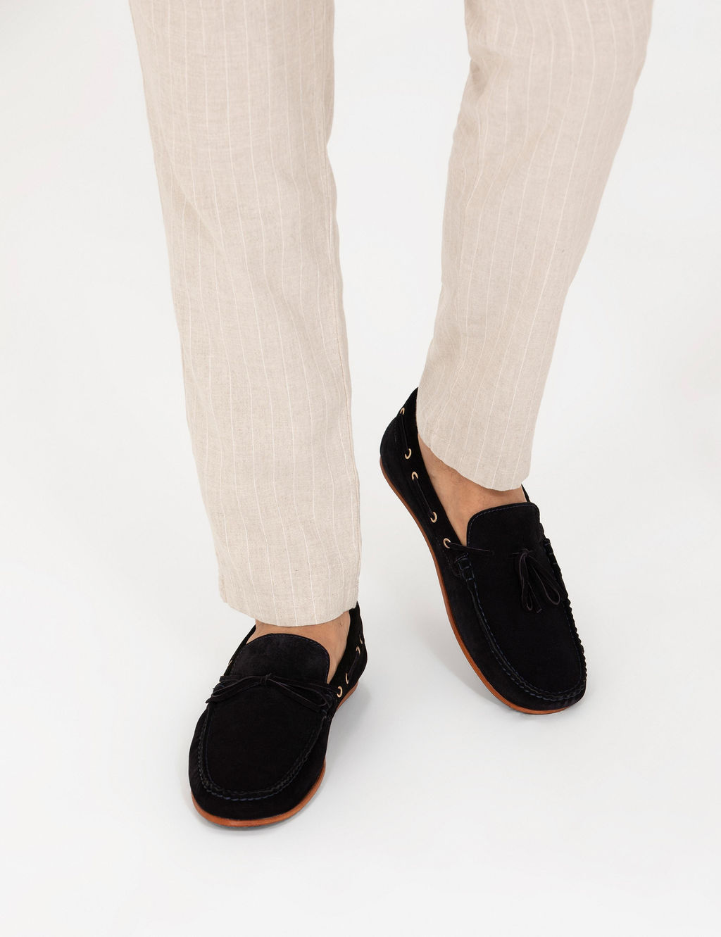 Темно-синие туфли