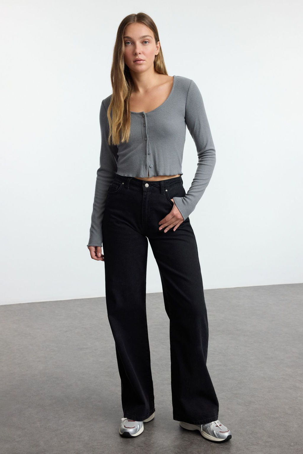 Gri Fitted/Vucuda Oturan Havuz Yaka Esnek Orme Bluz TWOAW25BZ00231 - Trendyolmilla фото 2