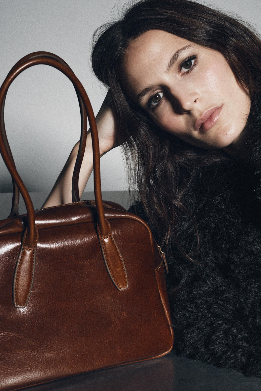 LEATHER BOWLING BAG - Zara фото 9