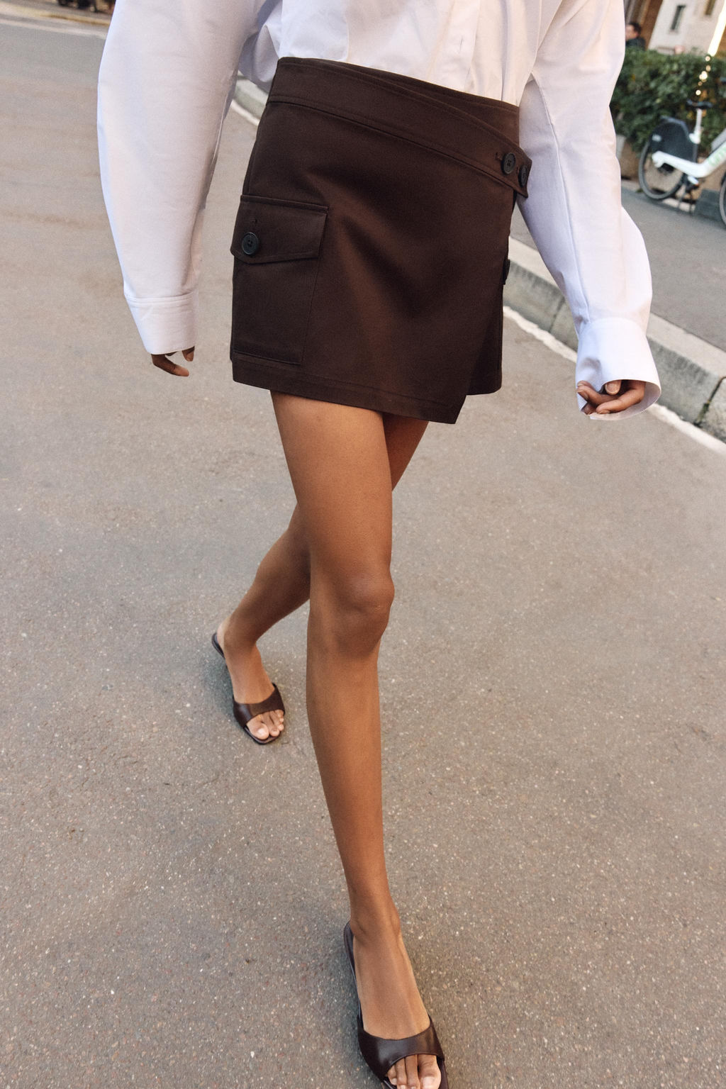 FALDA PANTAL?N CARGO / Marr?n - Zara фото 3