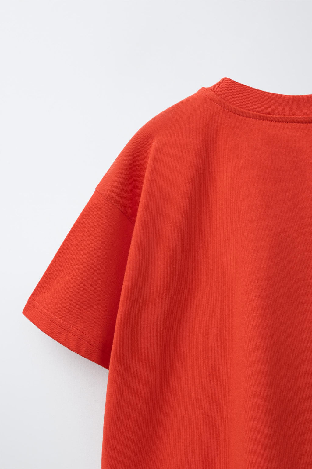 CAMISETA ESTAMPADO TEXTO / Rojo - Zara фото 4