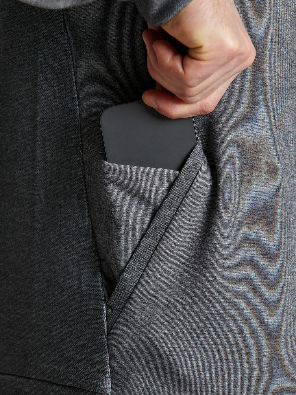 Спортивный костюм мужской 133M-RR-1813 RED-N-ROCKS