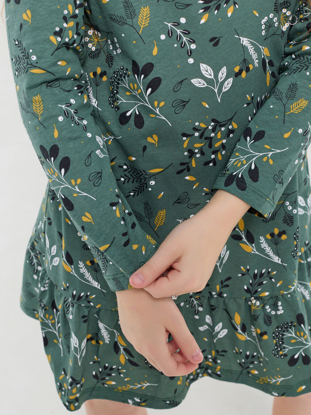 Платье Алиса дл/р горчичные ветки на темной полыни - Sovalina фото 9