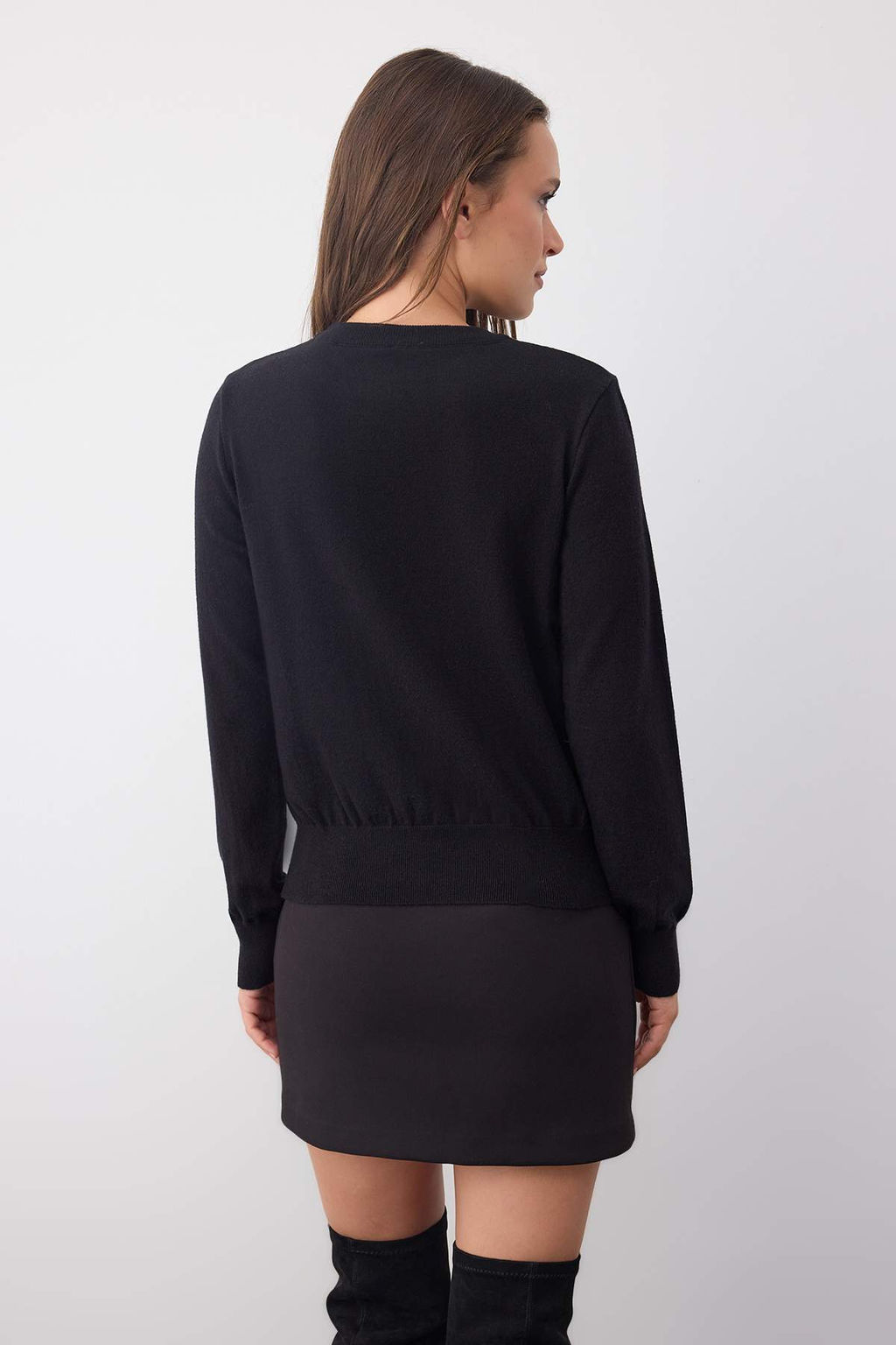 Wardrobe Essentials Siyah Premium Iplik/Ozel Iplikli Basic Triko Kazak | TWOAW26KZ00095