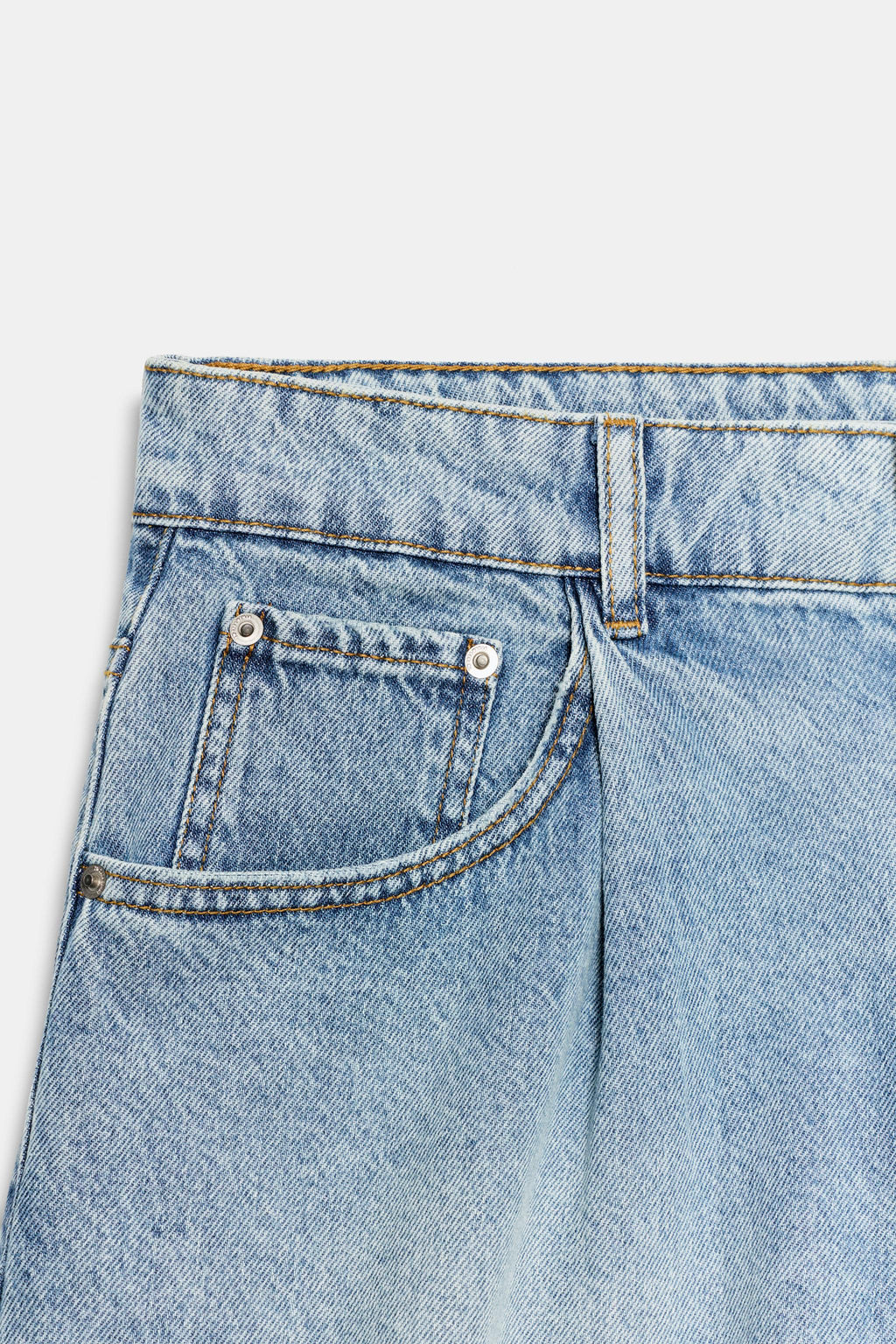 SHORTS DENIM TIRO ALTO ZW COLLECTION / Azul claro - Zara фото 8