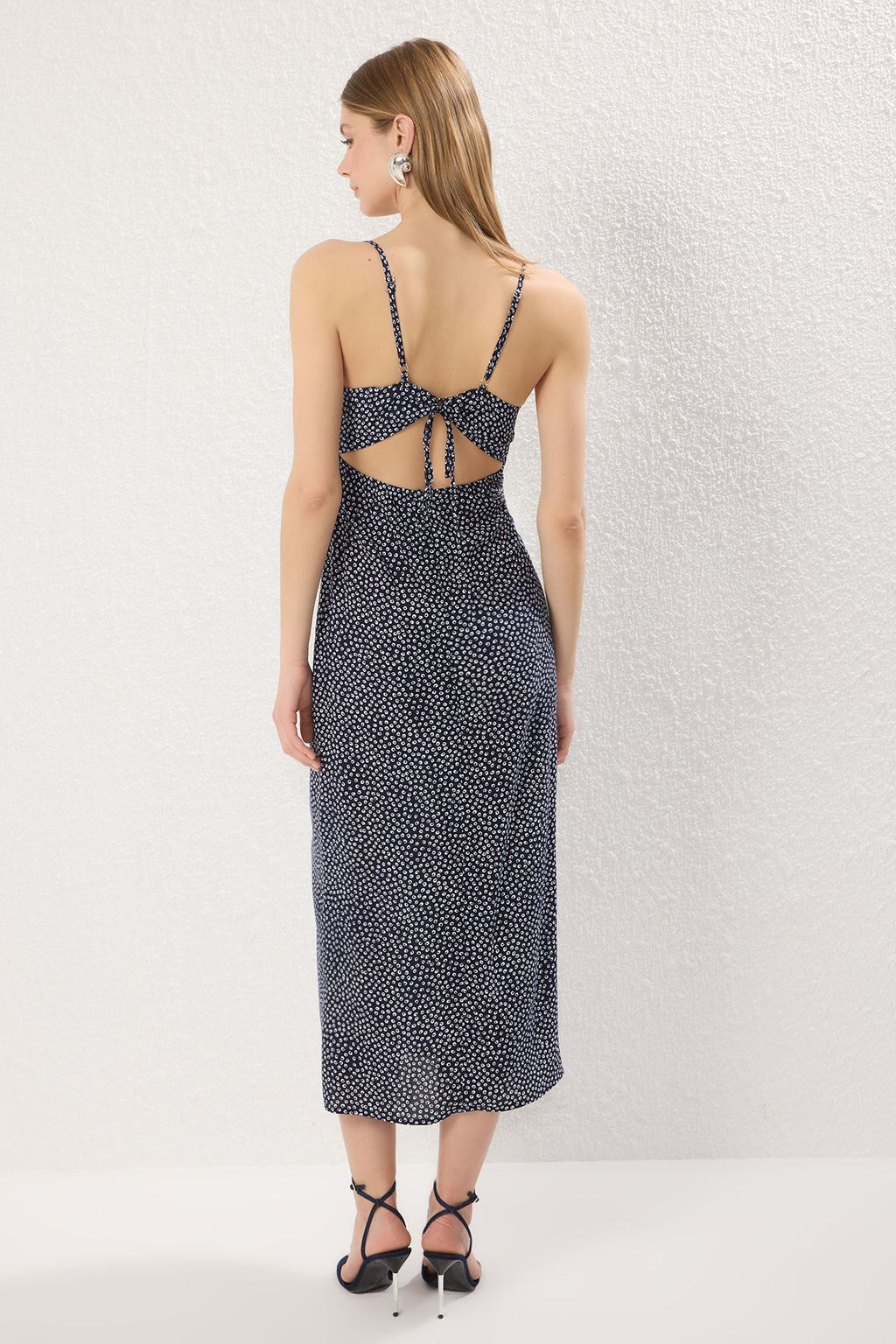 Lacivert Cicekli A Kesim Y?rtmacl? Midi Dokuma Elbise TWOSS23EL02085